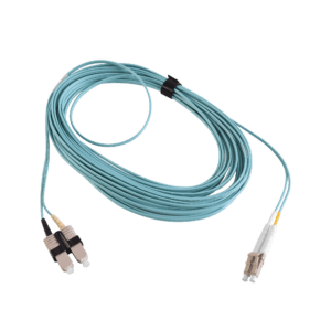 Jumper de Fibra Óptica Multimodo 50/125 XGLO OM3, LC-SC Duplex, OFNR, Color Aqua, 10 Metros